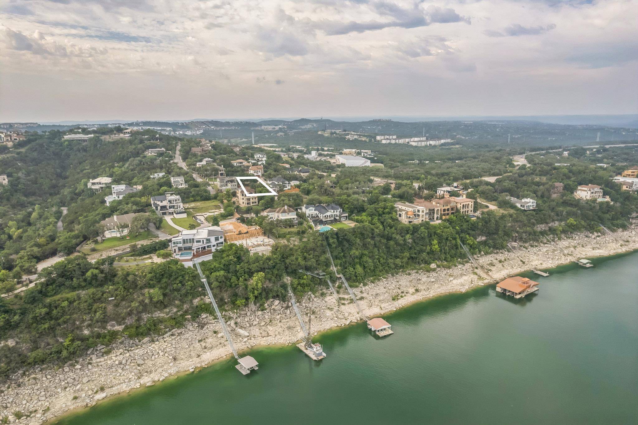 Austin, TX 78732,12802 Thomas ST