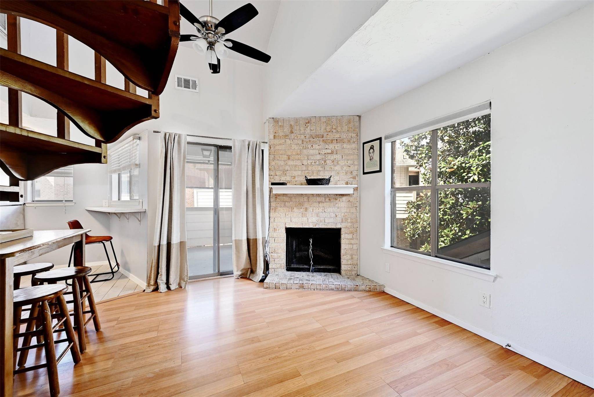 Austin, TX 78741,2500 Burleson RD #311