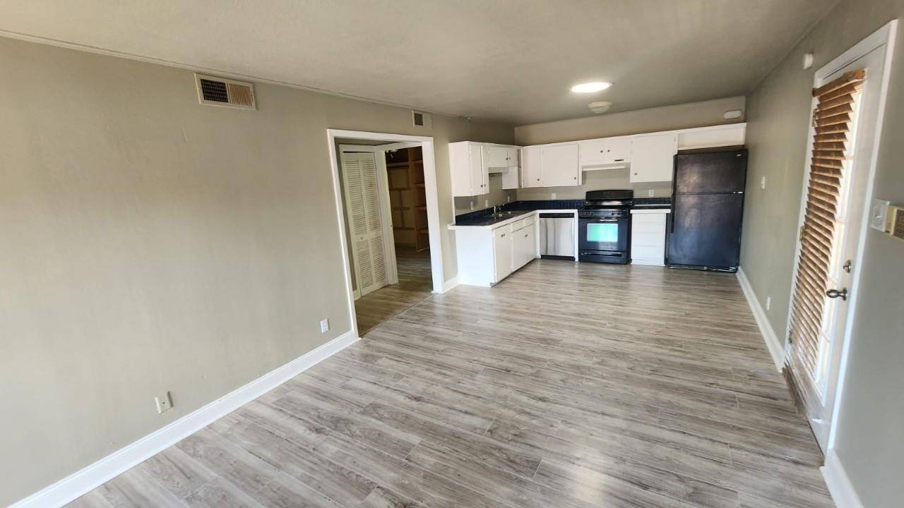 Austin, TX 78741,1304 Summit ST #206