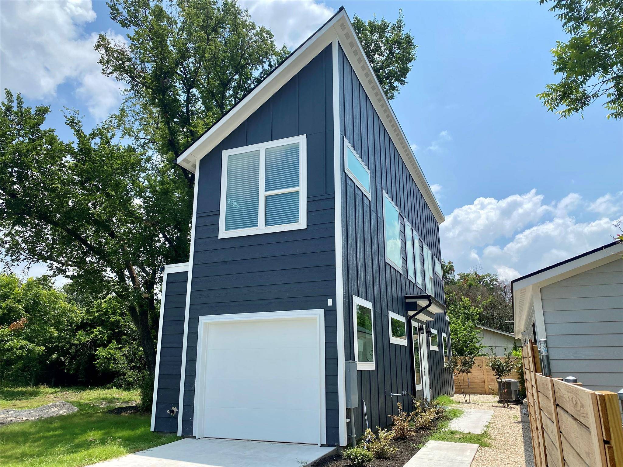 Austin, TX 78723,2500 Sweeney LN #B - Back House