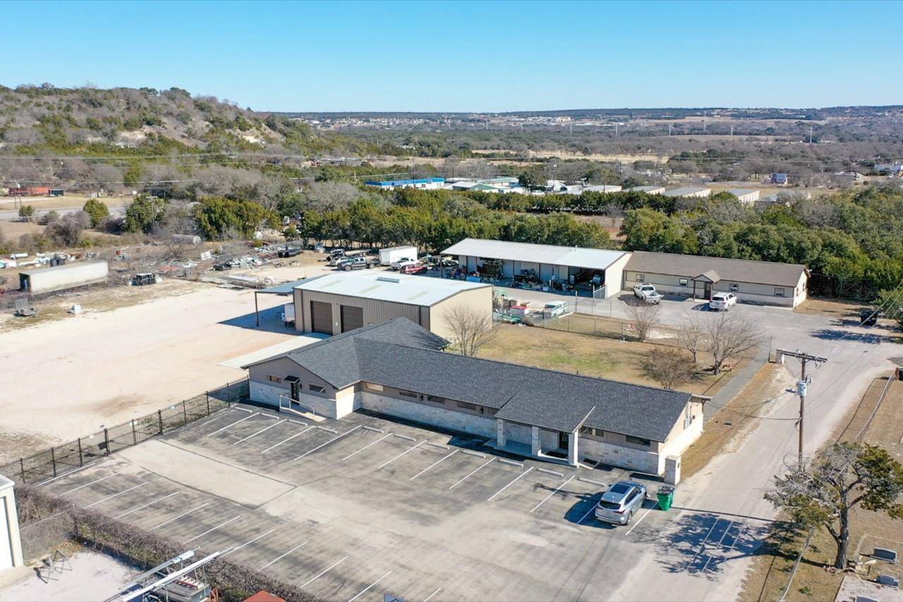 Burnet, TX 78611,320 Southland DR