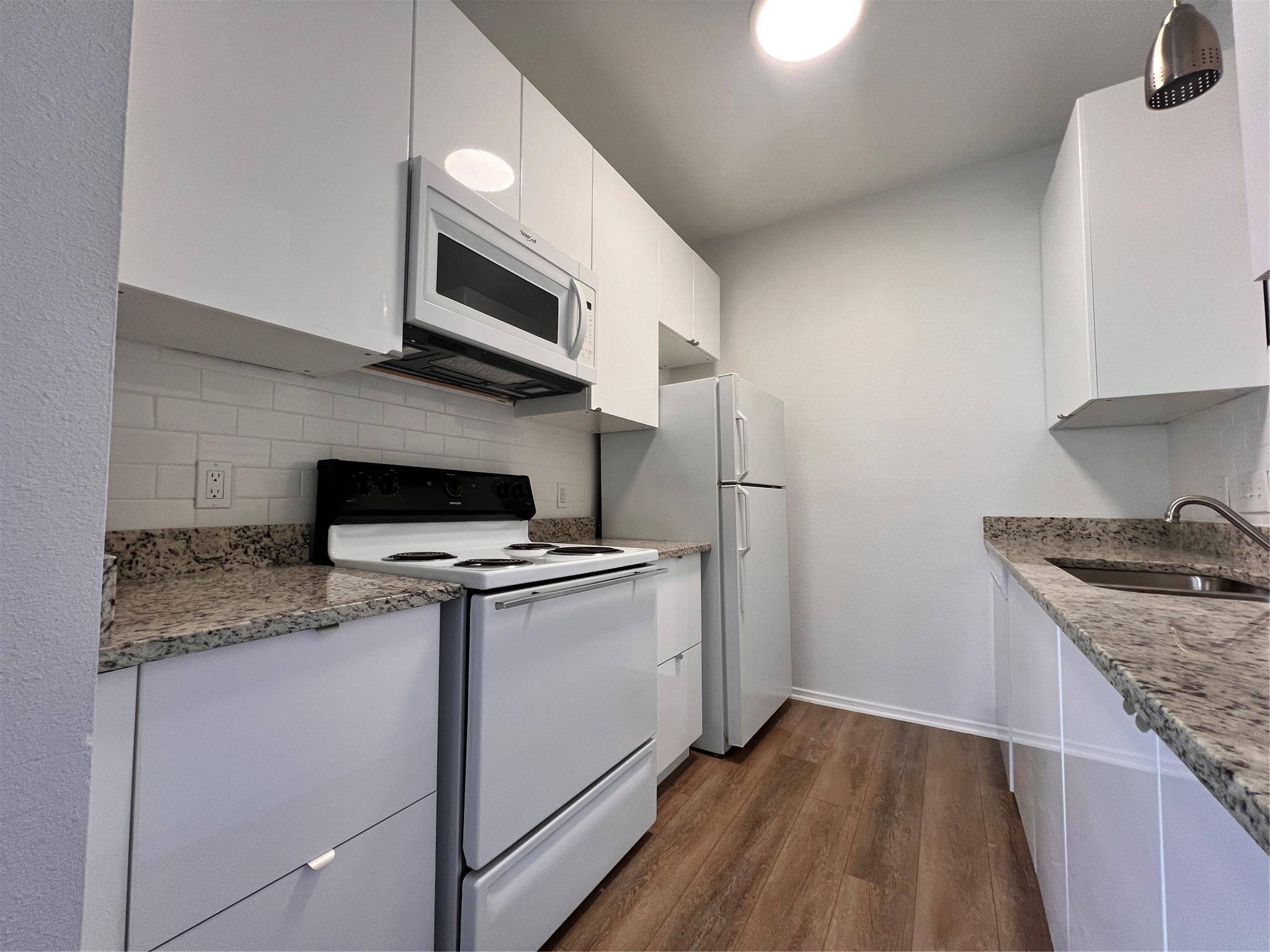 Austin, TX 78758,12166 Metric BLVD #243