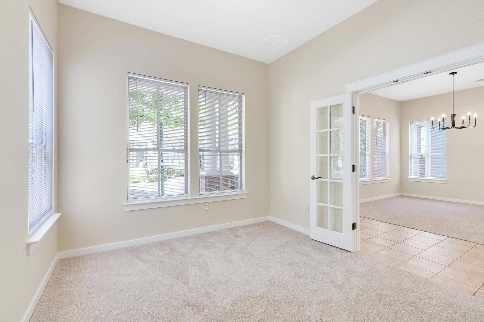 Austin, TX 78723,1913 Littlefield ST