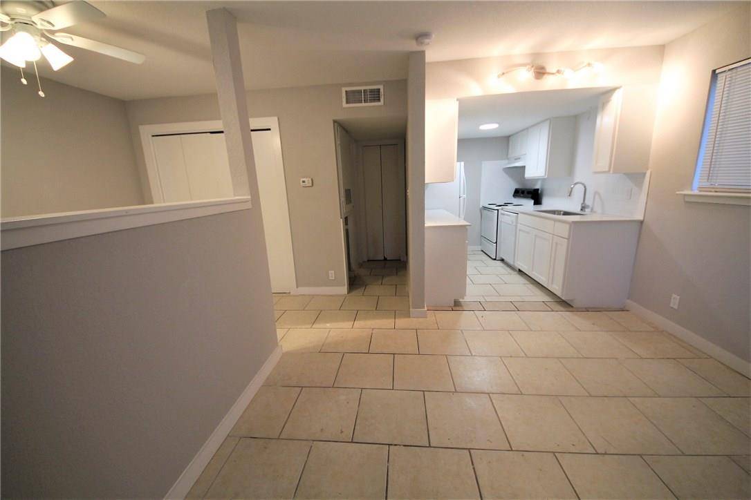 Austin, TX 78701,1600 West Ave #2