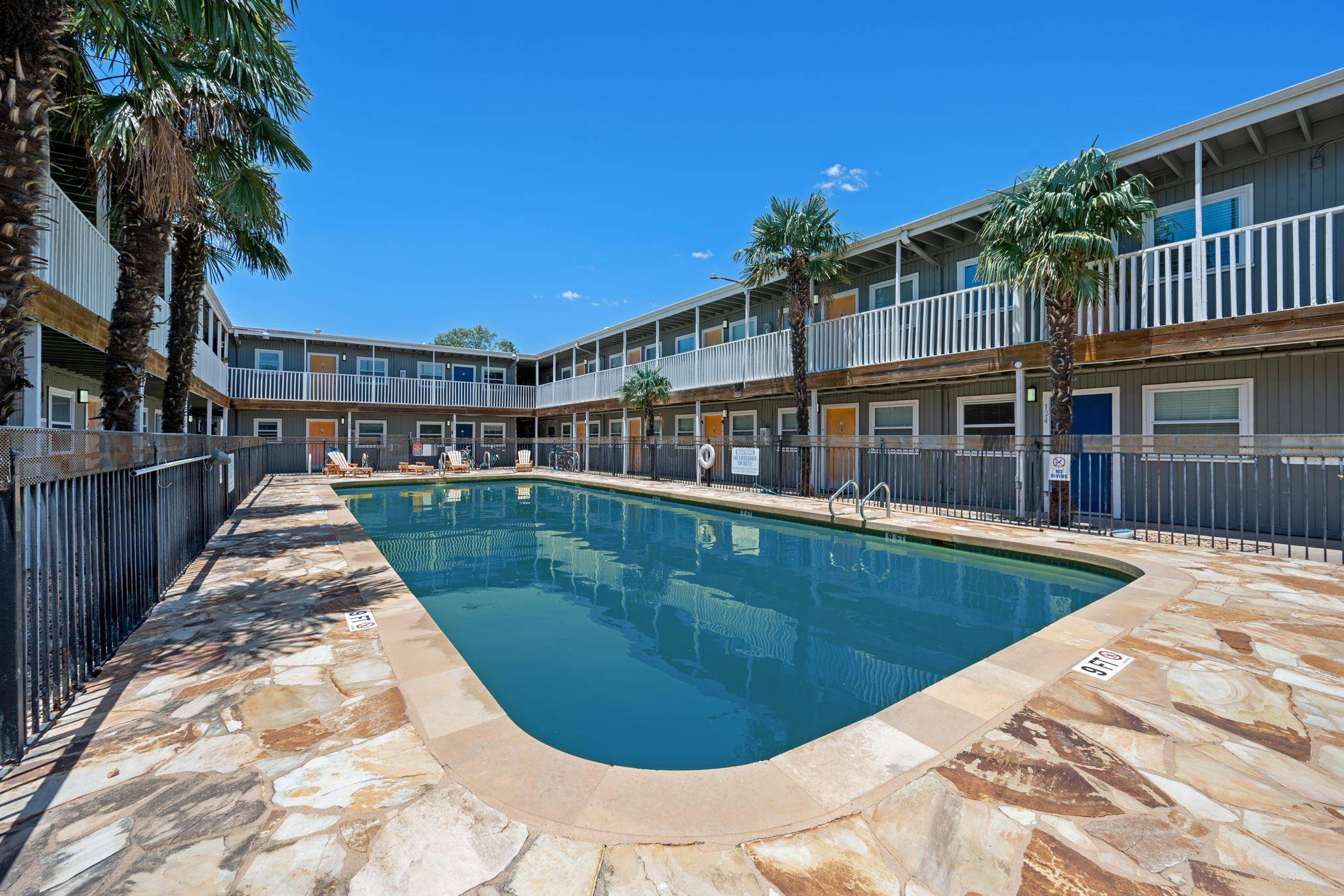 Austin, TX 78722,2401 Manor RD #217