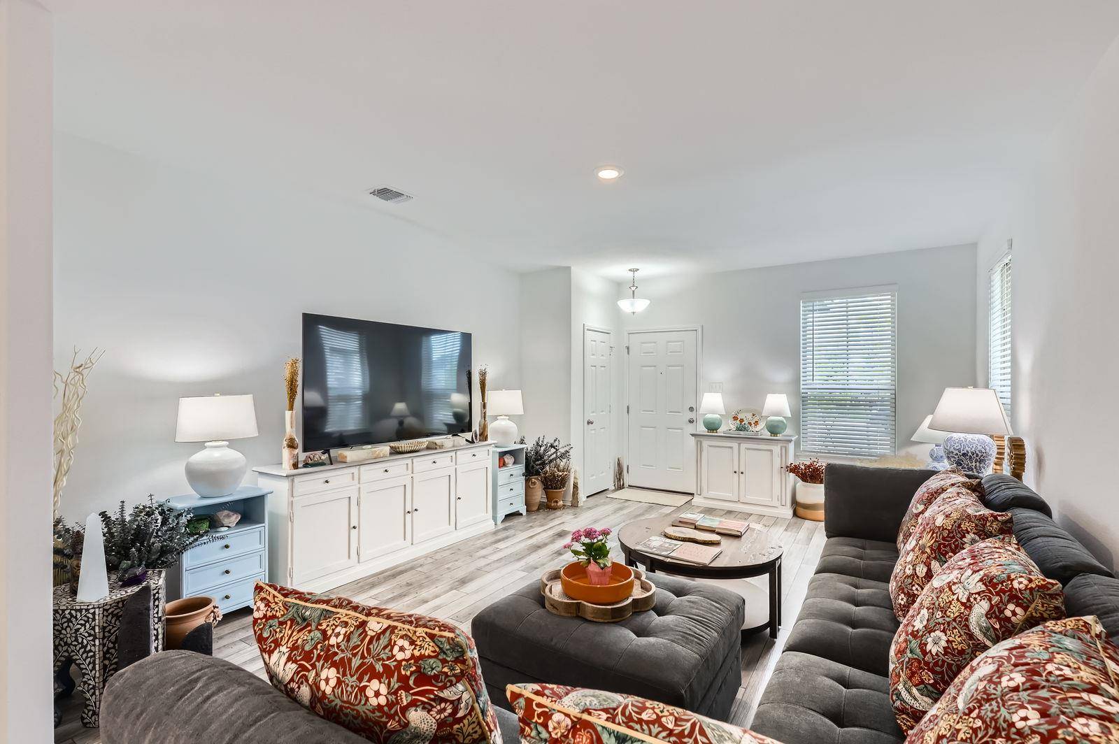 Leander, TX 78641,1521 W Kerr PASS