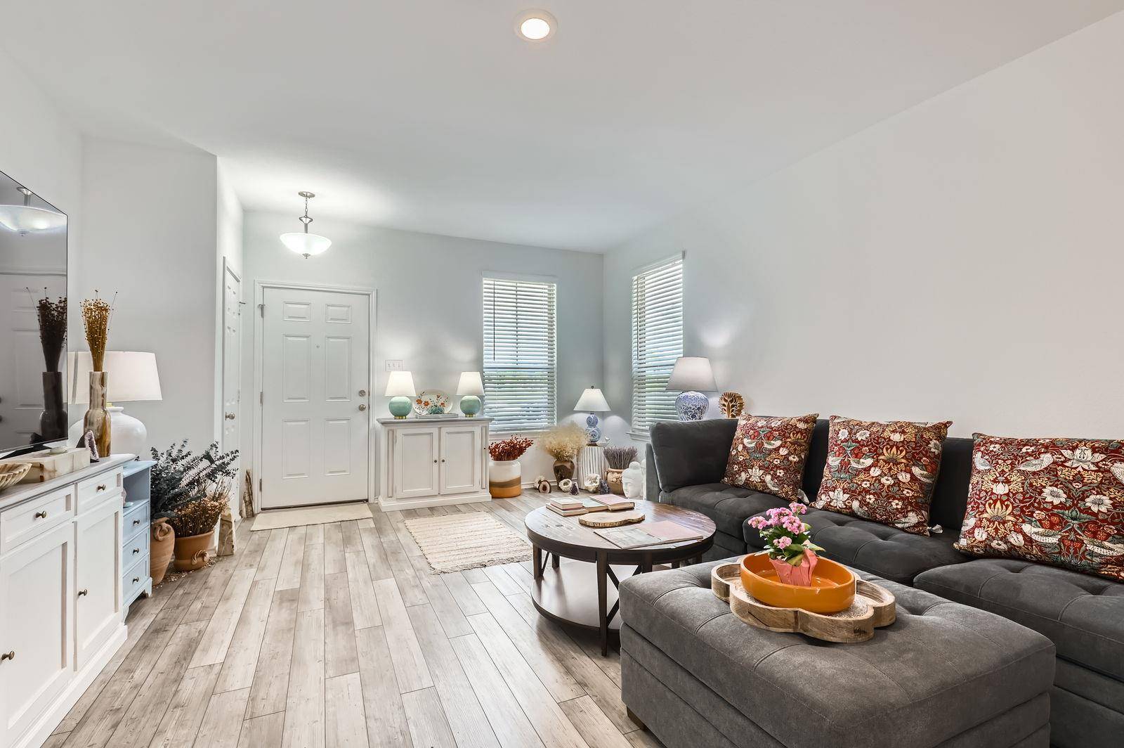 Leander, TX 78641,1521 W Kerr PASS
