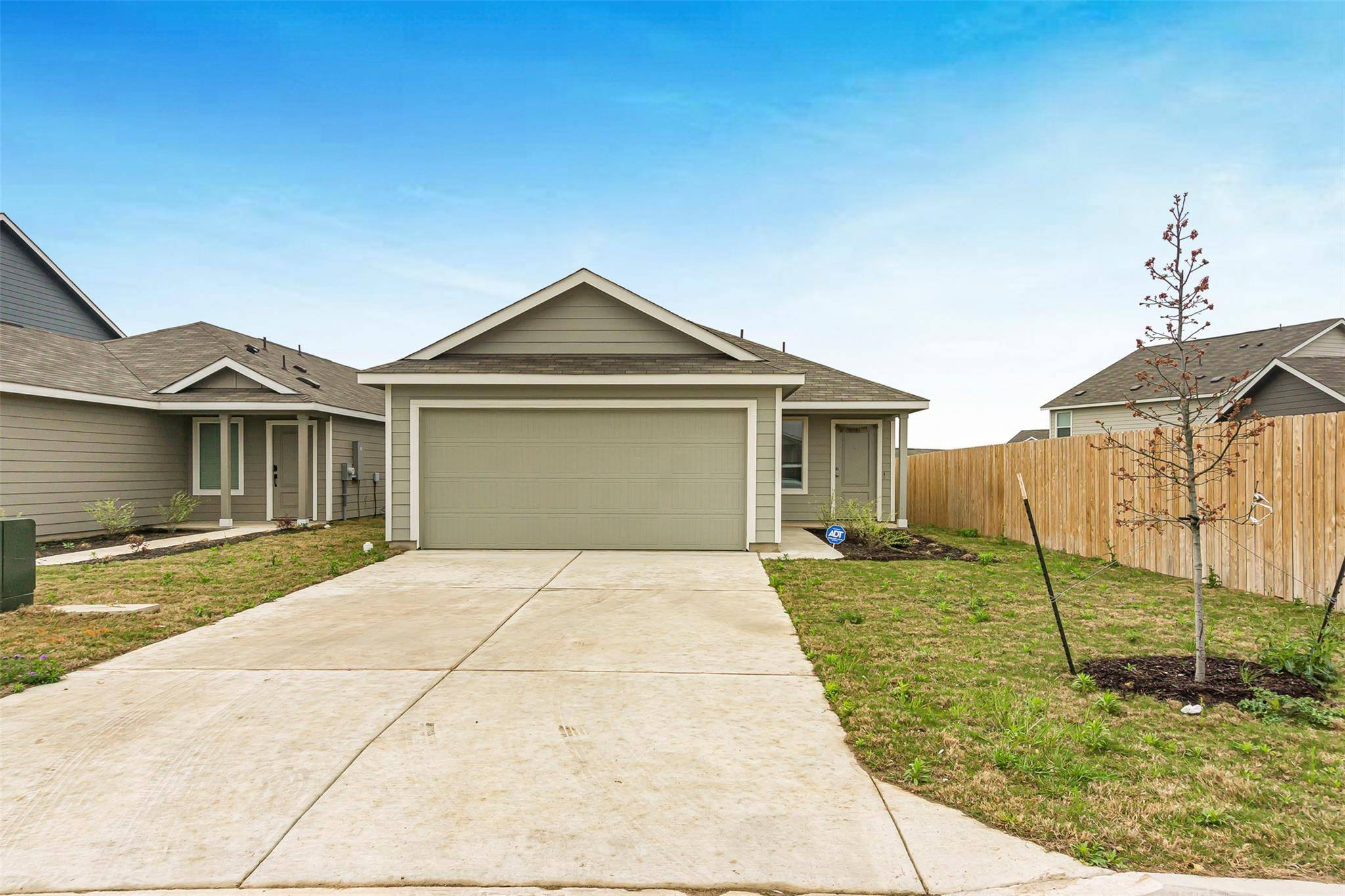 Jarrell, TX 76537,121 Burt  Rainey LN