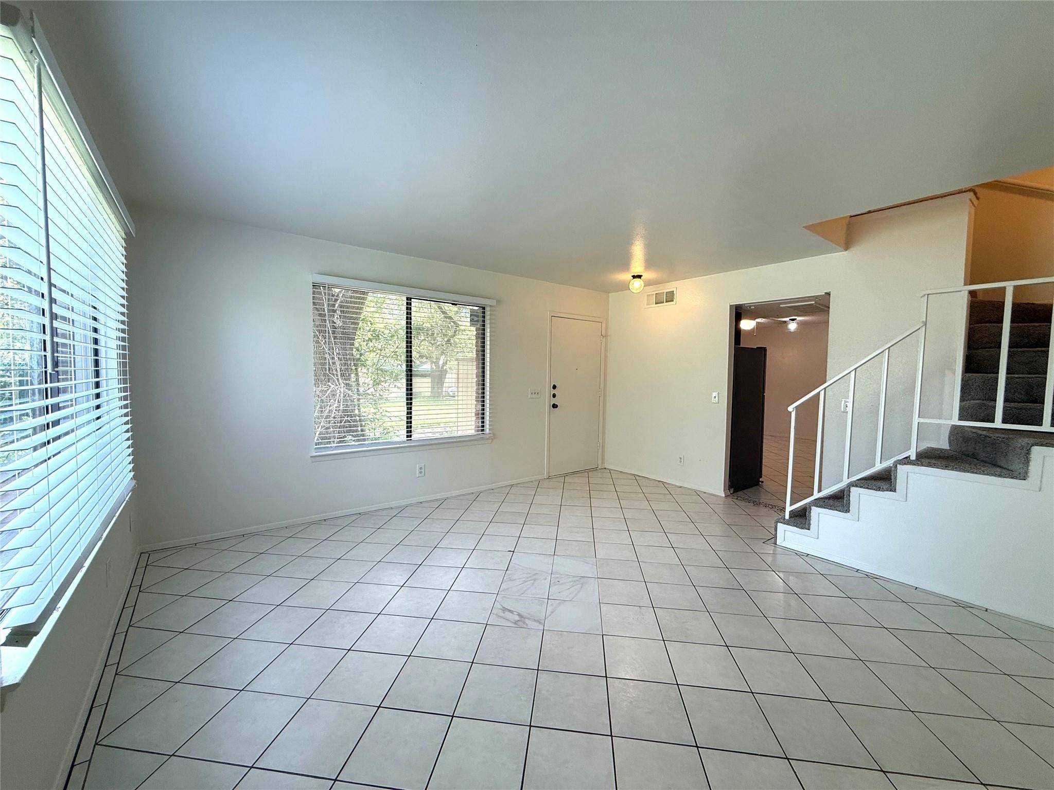 Austin, TX 78758,900 W Village LN