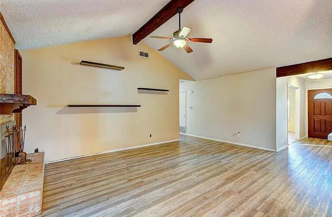 Austin, TX 78736,7008 GROVE CREST DR