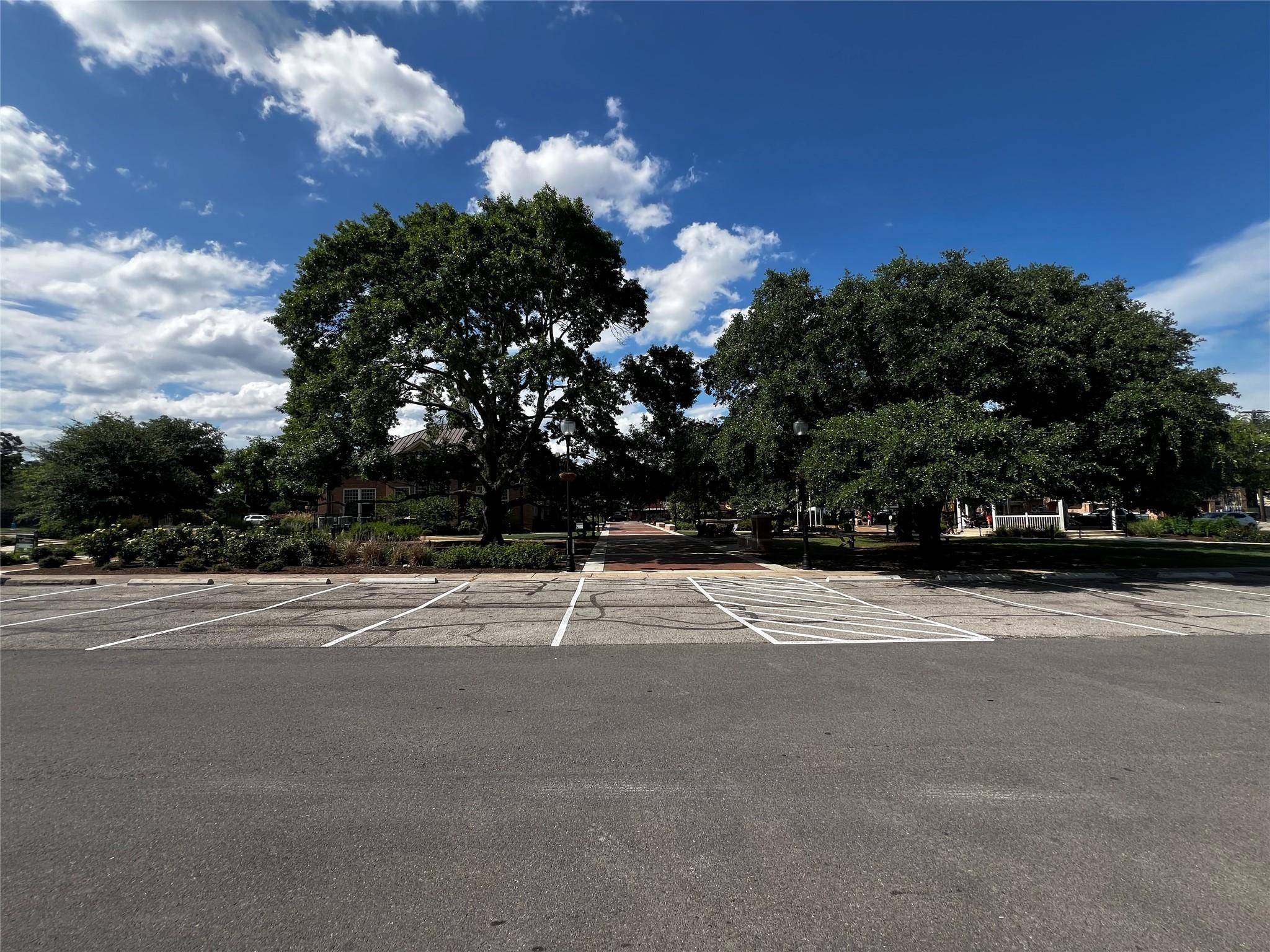 Kyle, TX 78640,207 Miller ST