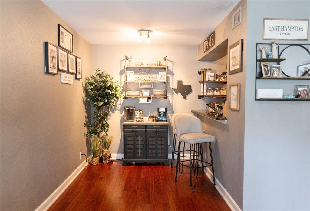 Austin, TX 78704,2020 S Congress Ave #2122