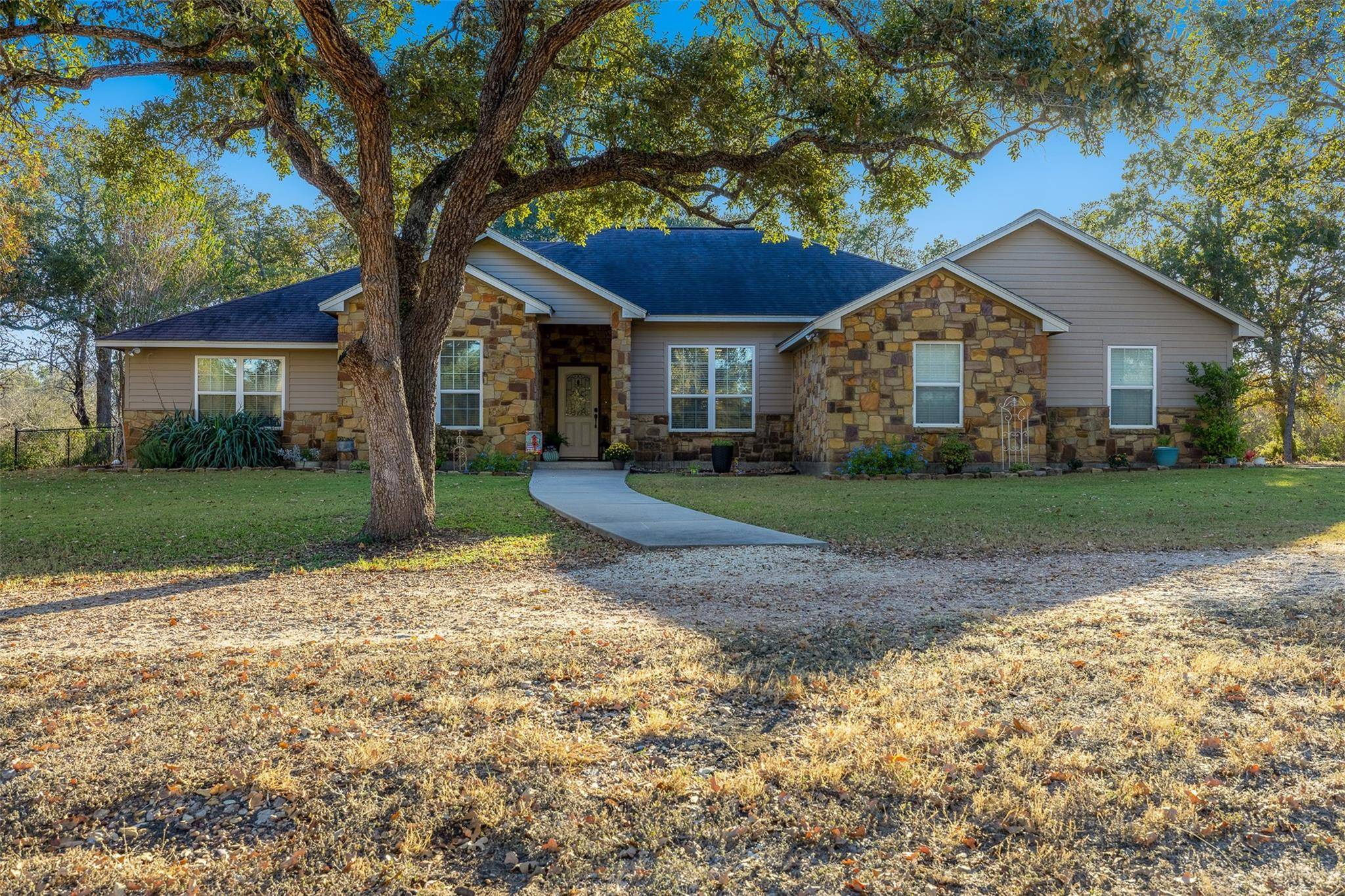 La Grange, TX 78945,1026 Konetzke LN