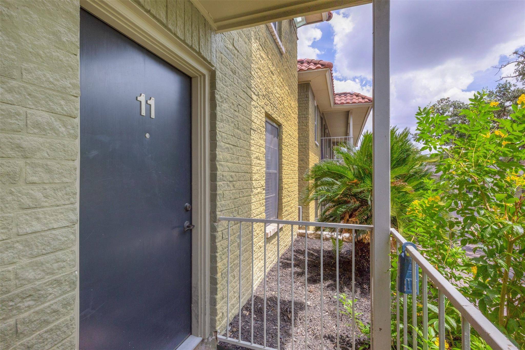 Austin, TX 78704,2302 East Side DR #11