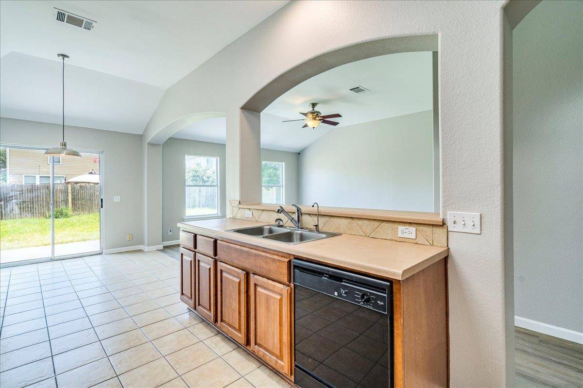Hutto, TX 78634,126 Hyltin ST