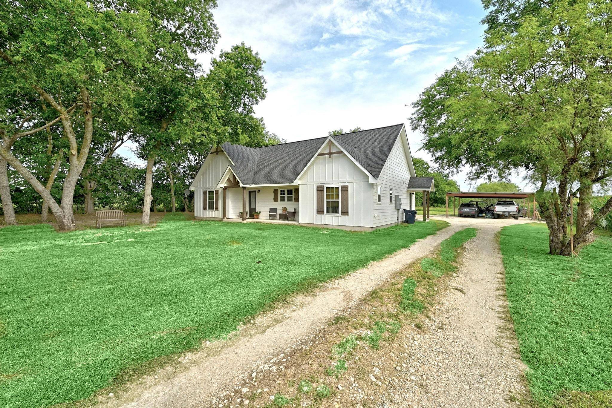 Granger, TX 76530,780 County Road 389