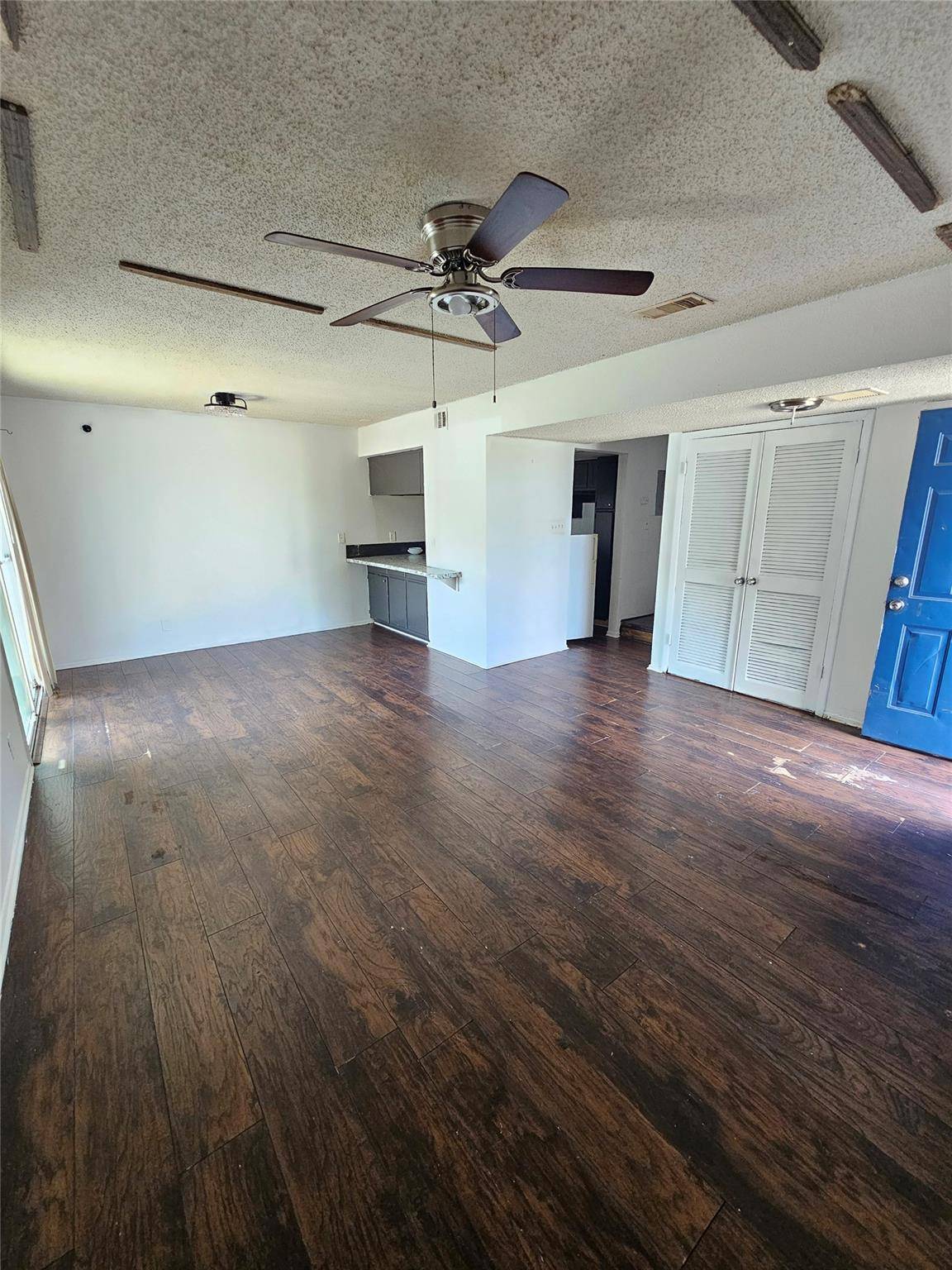 Austin, TX 78752,301 E Croslin ST