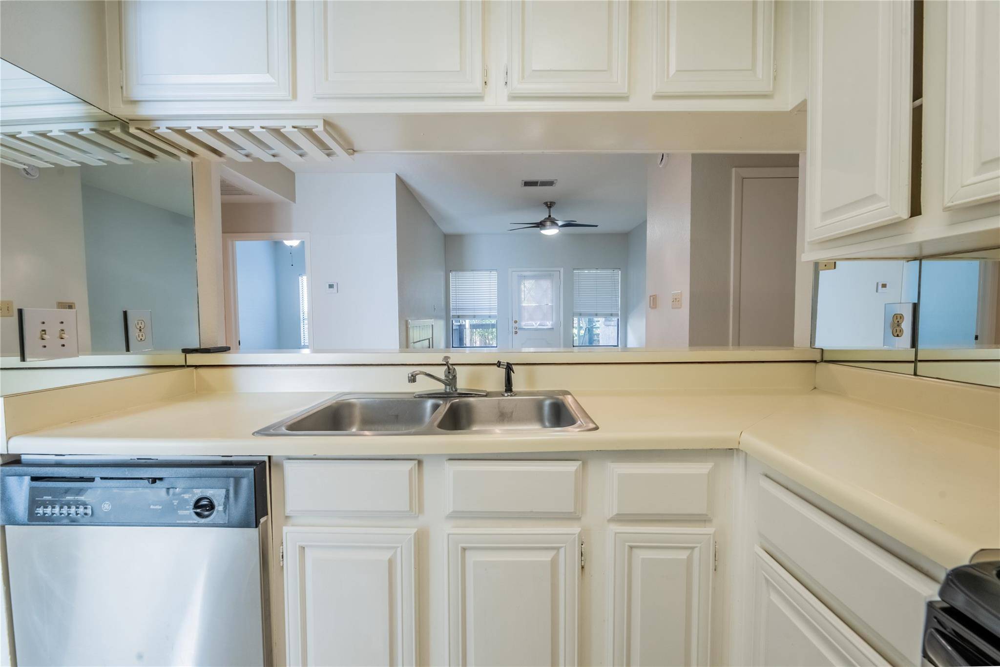 Austin, TX 78705,806 W 24th ST #236