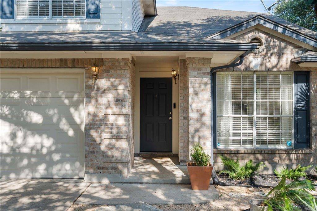Austin, TX 78749,8908 W Hove LOOP