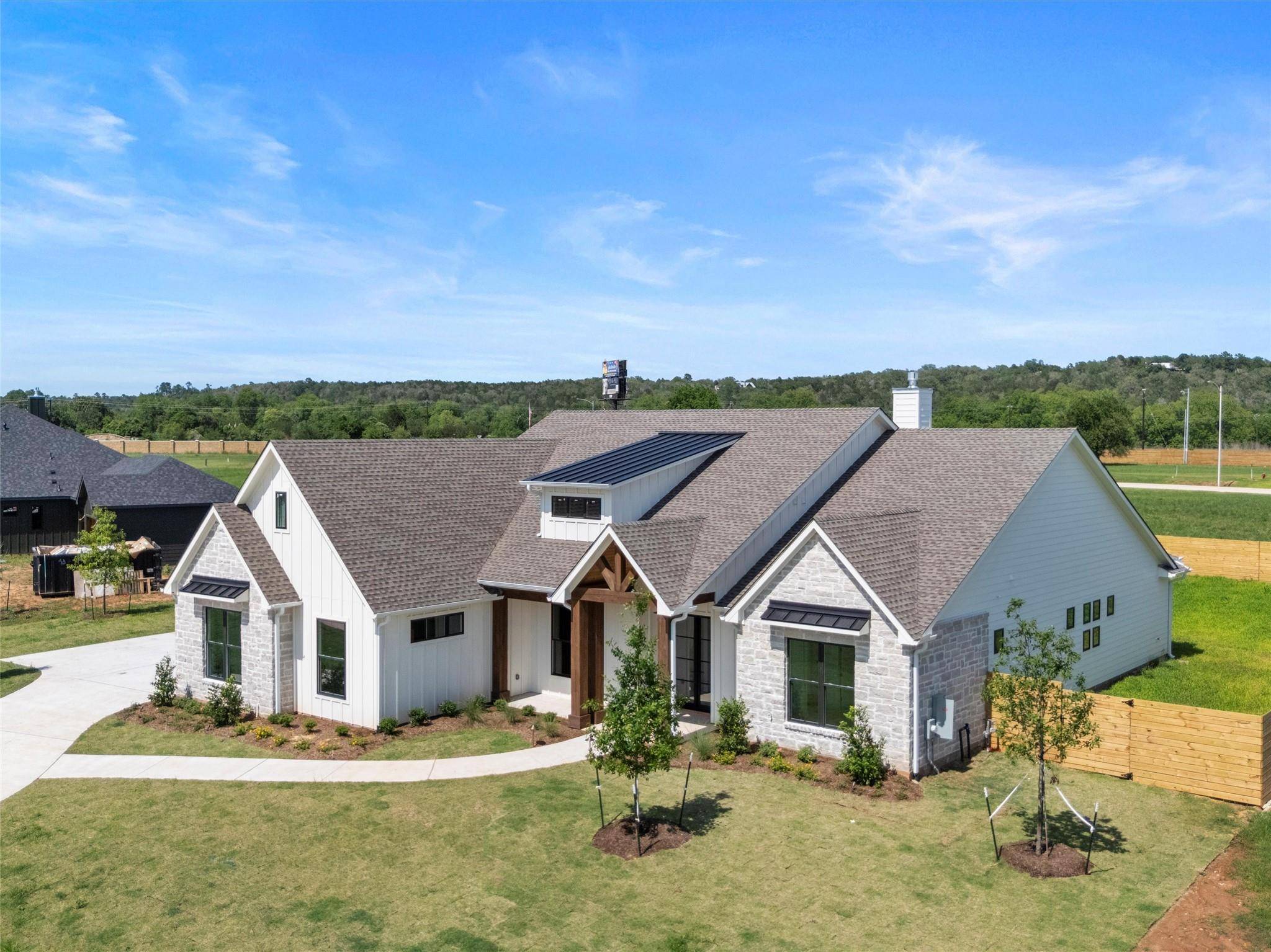Smithville, TX 78957,147 Hydrangea DR