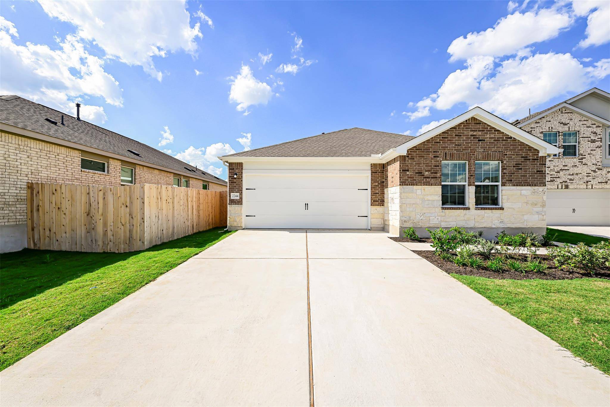 Leander, TX 78641,2244 Devine Lake BND
