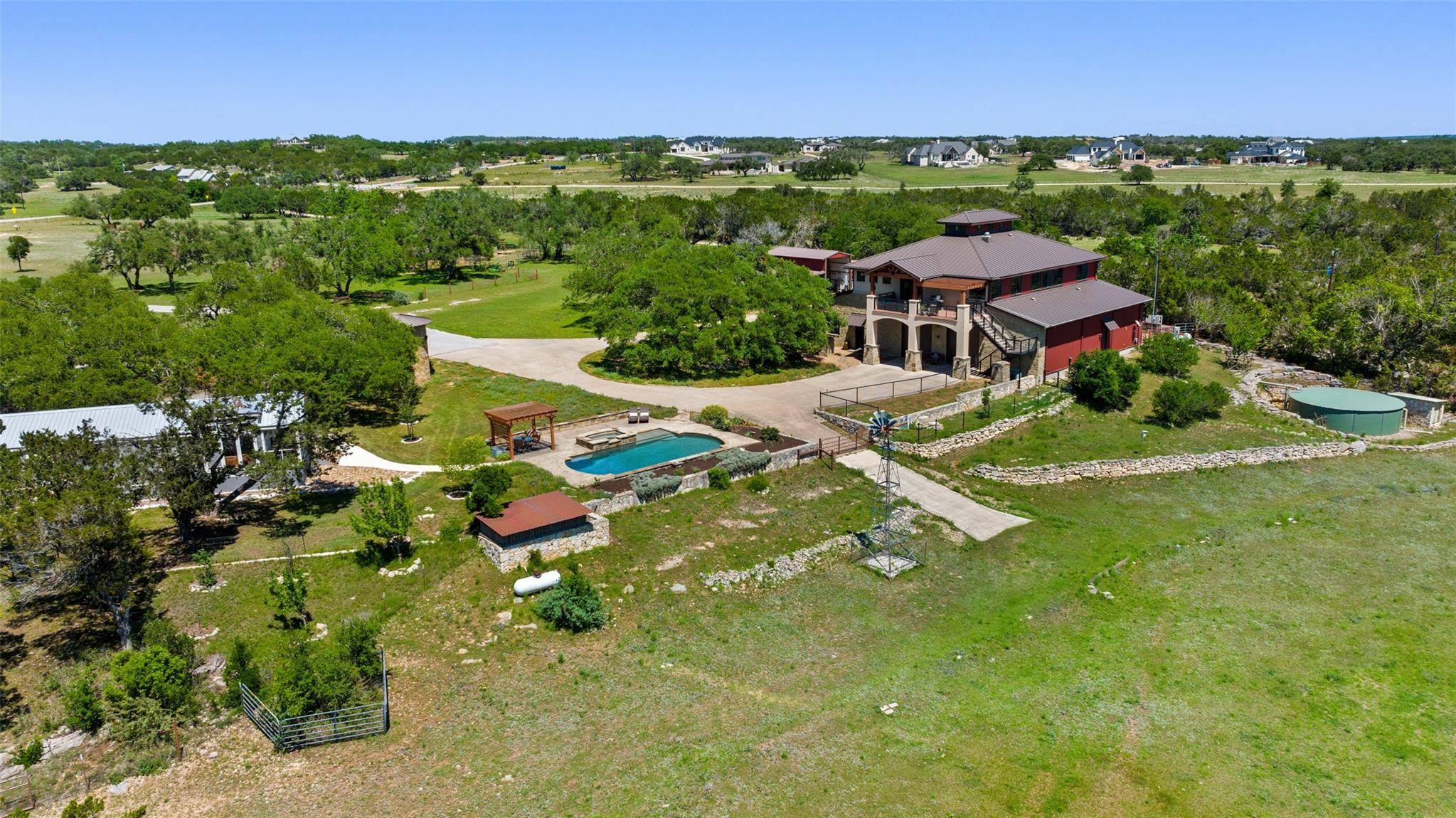 Dripping Springs, TX 78620,2401 W Fitzhugh RD