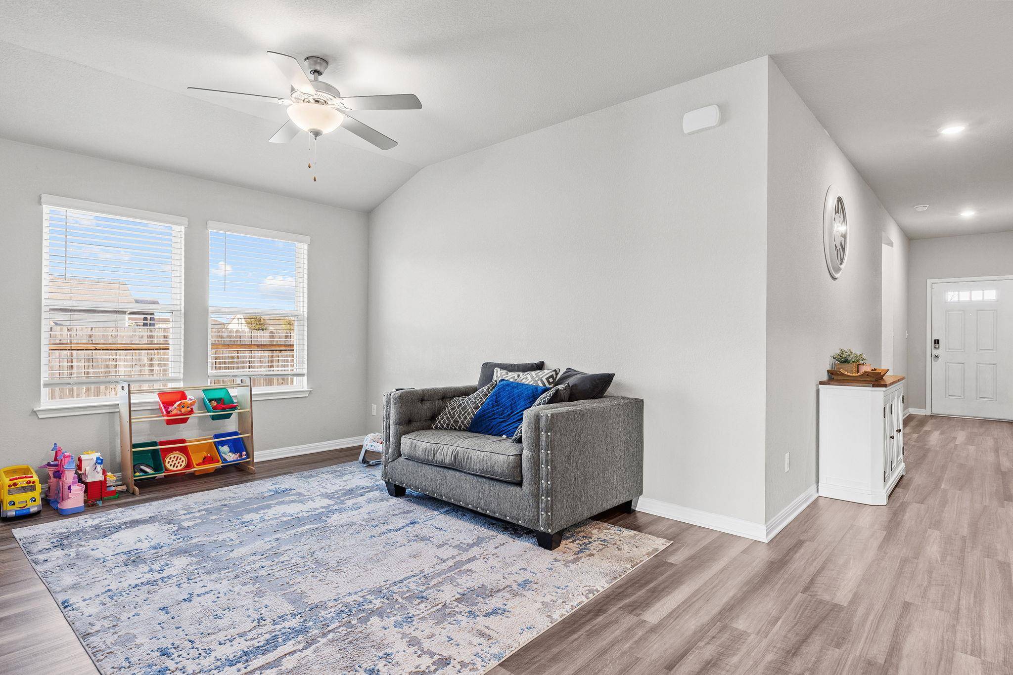 Hutto, TX 78634,709 East ST
