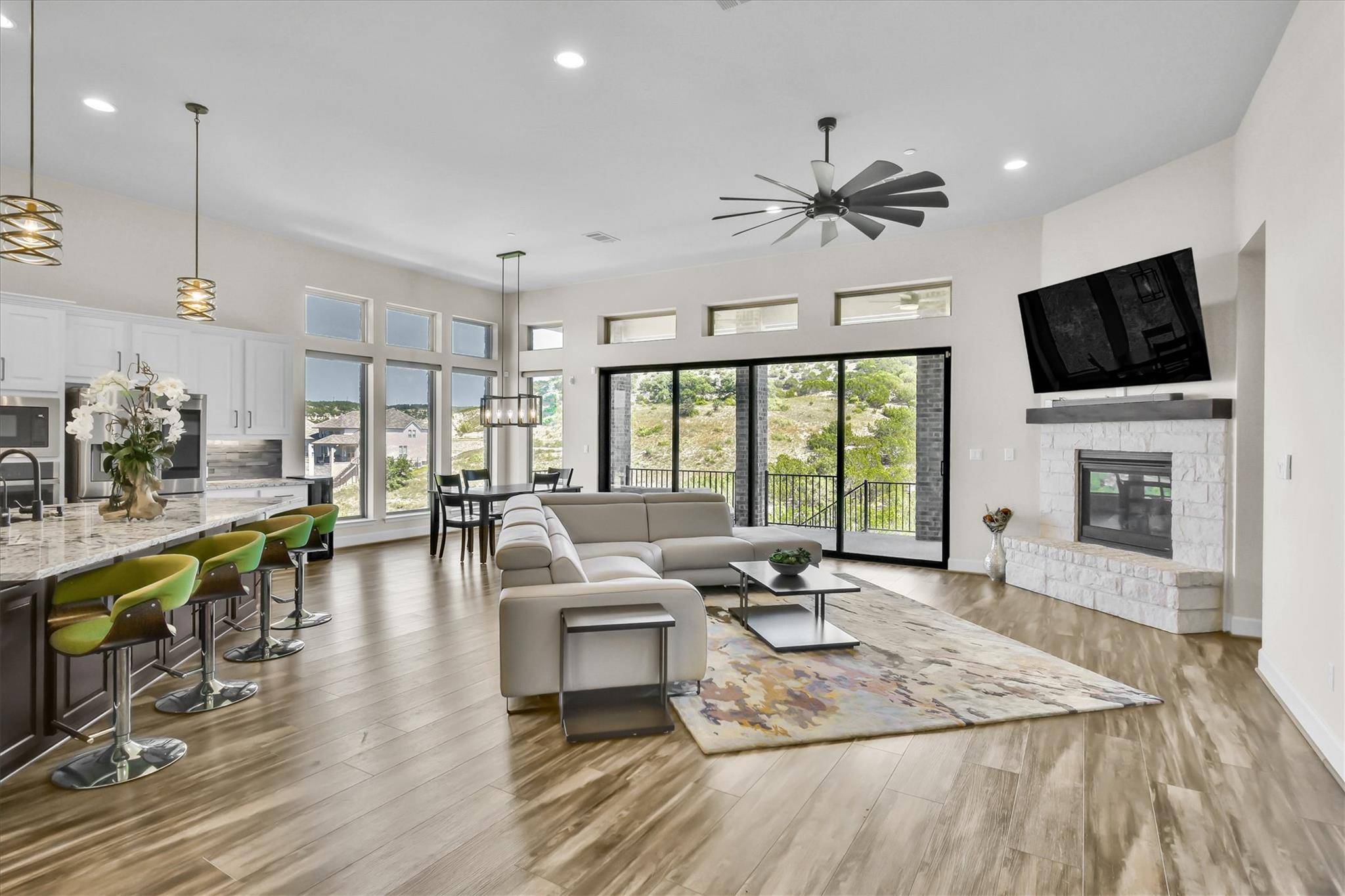 Austin, TX 78738,6101 Fadden RD