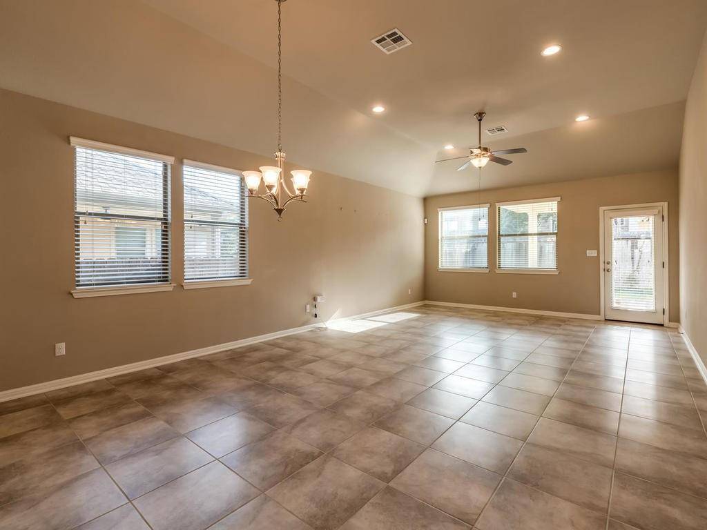 Leander, TX 78641,2104 Granite Hill DR