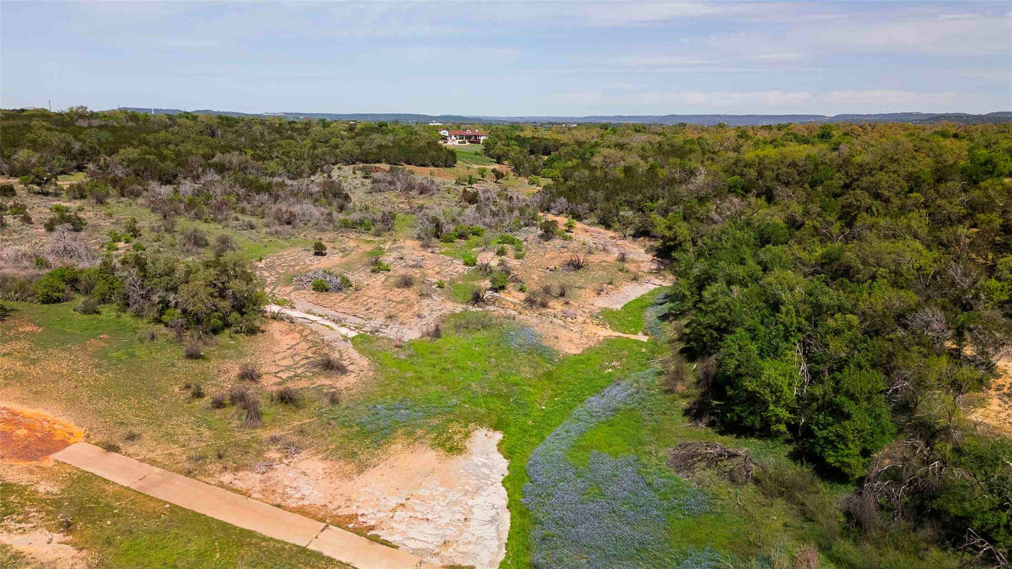 Spicewood, TX 78669,551 Lake View DR