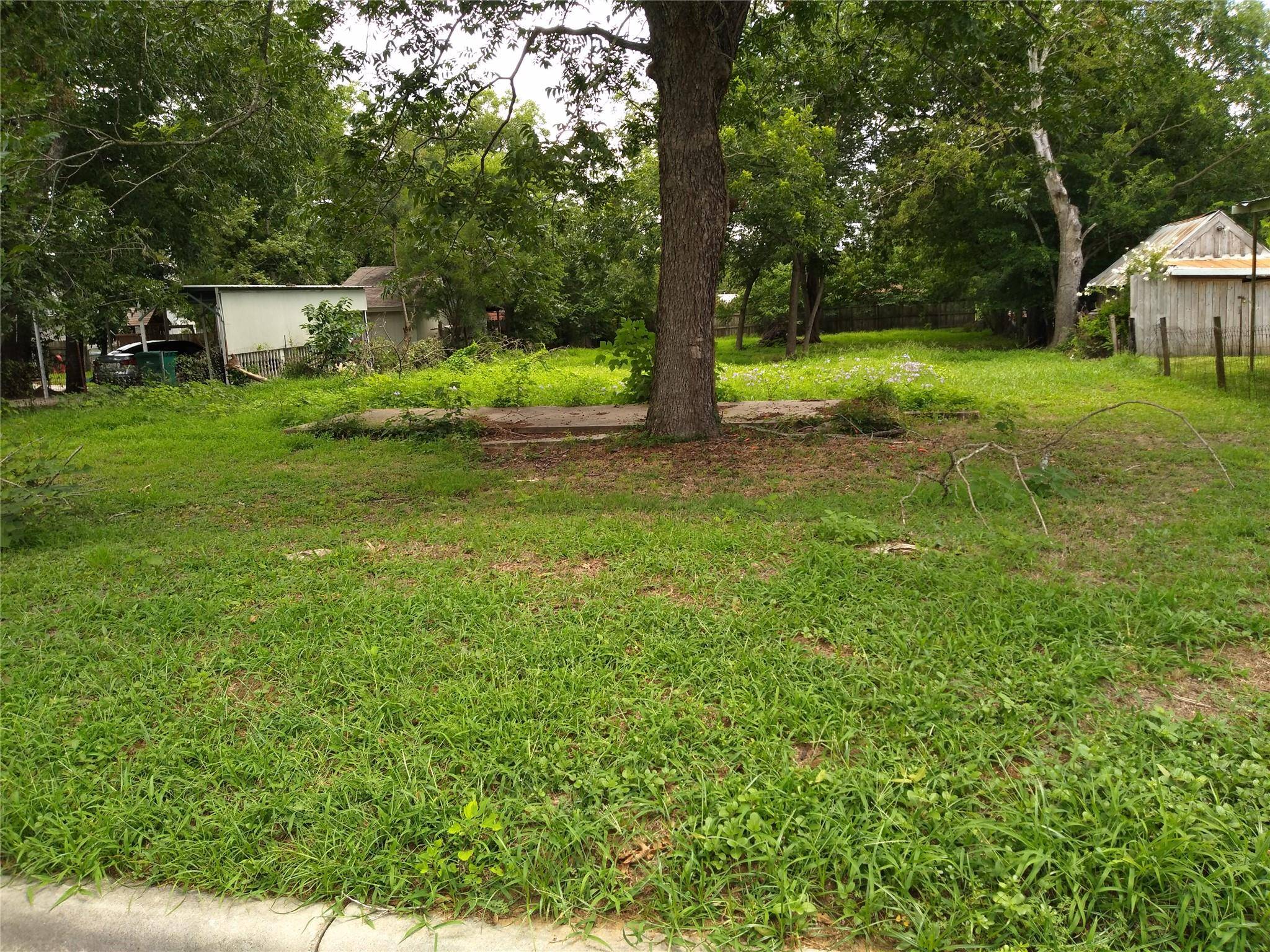 Elgin, TX 78621,409 W Brenham ST