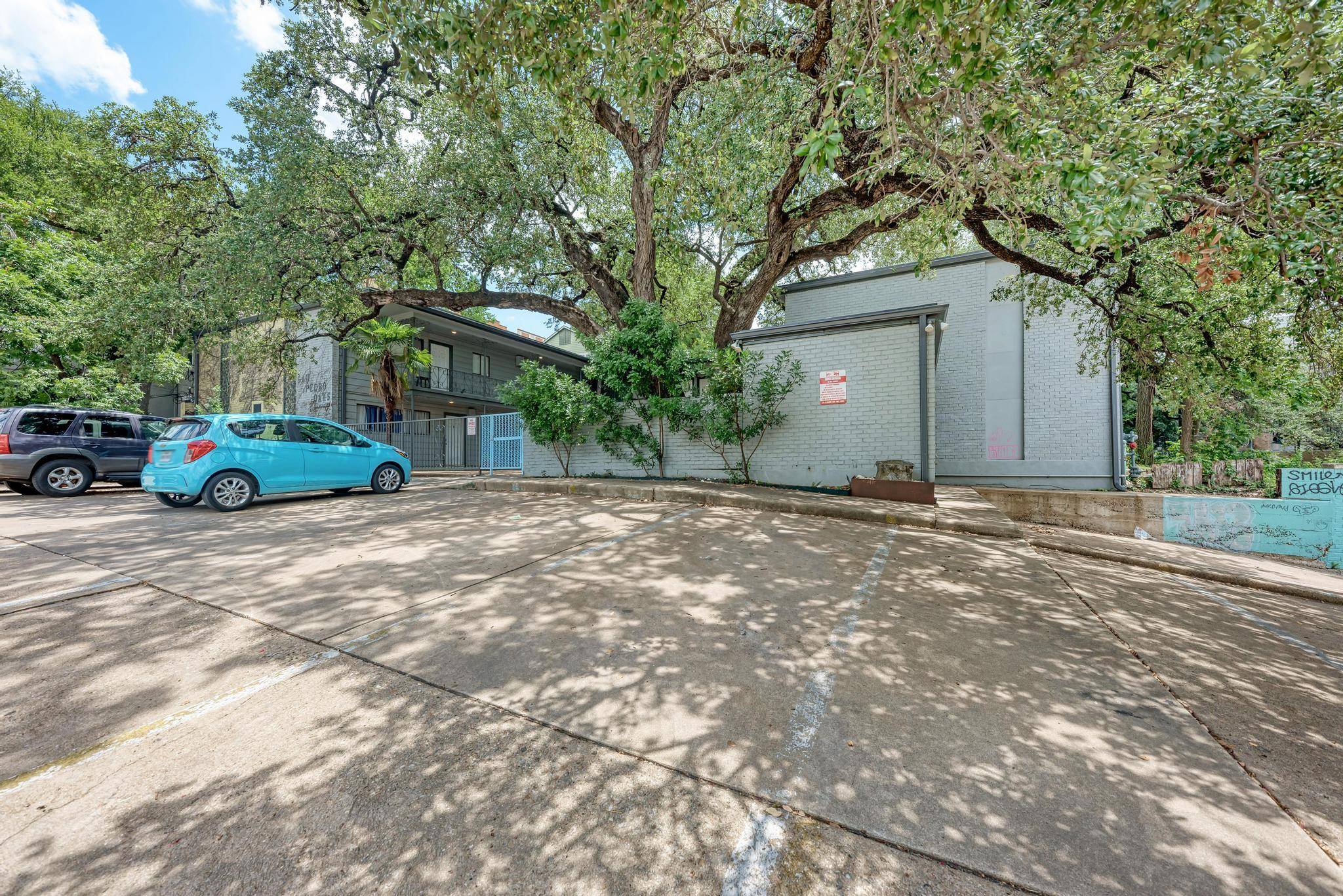 Austin, TX 78705,803 W 28th ST #102