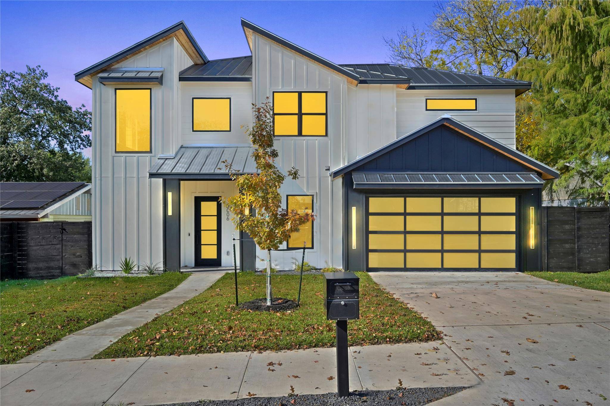 Austin, TX 78704,3006 Locke LN