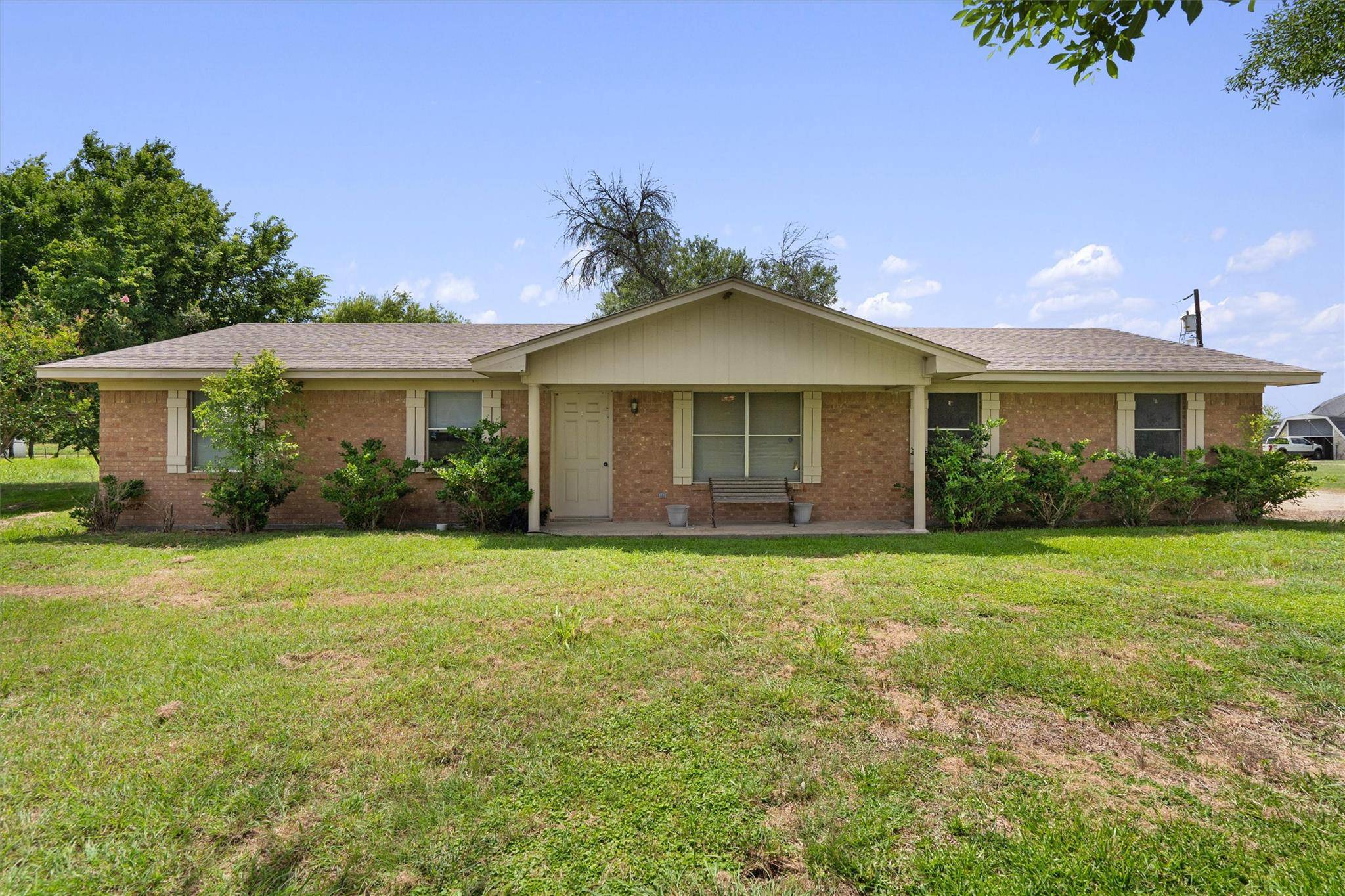 Taylor, TX 76574,151 Windy LN
