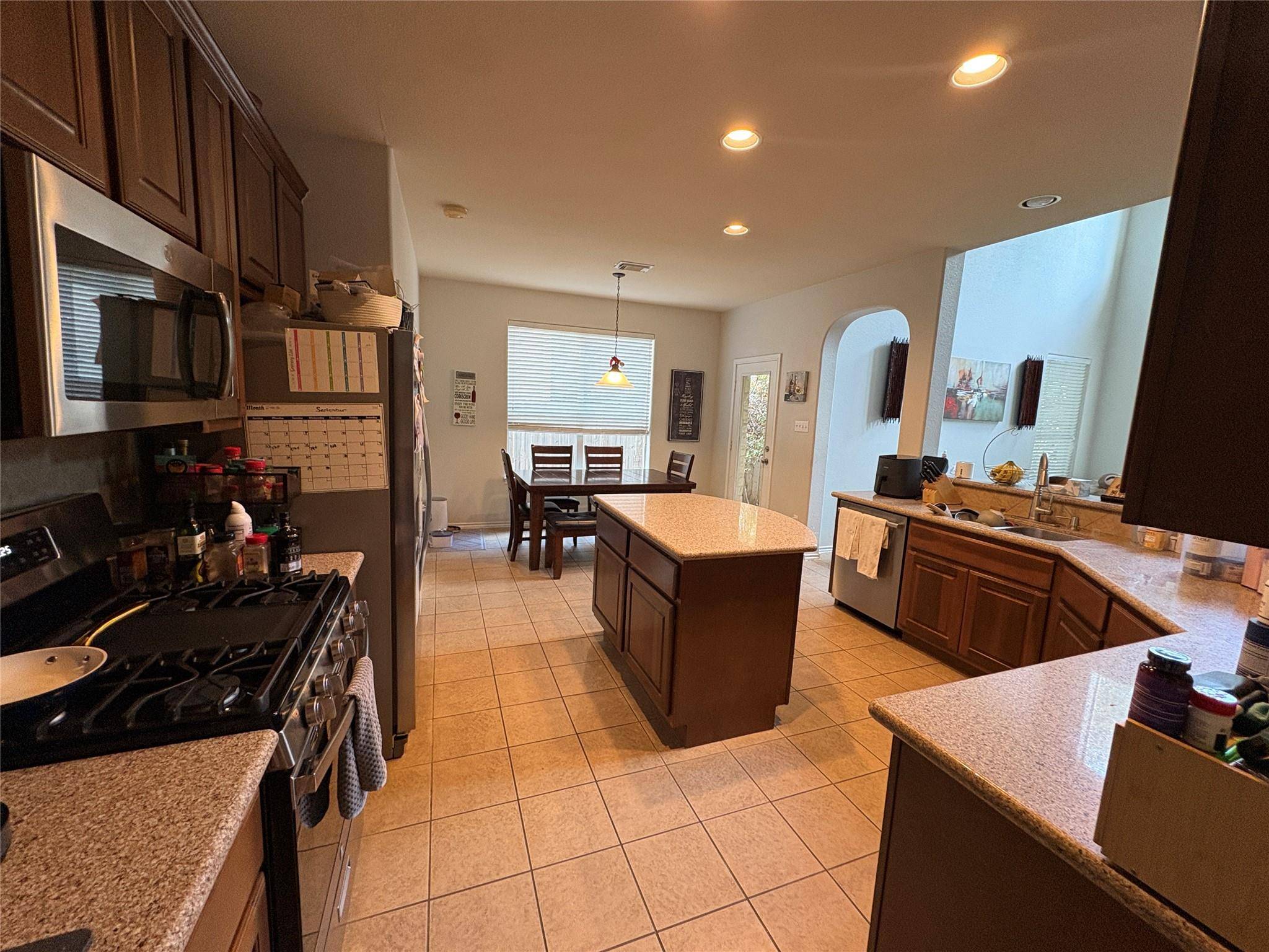 Austin, TX 78732,2133 Westfalian TRL