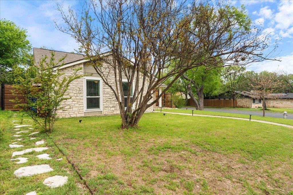 Austin, TX 78745,8204 Seminary Ridge DR