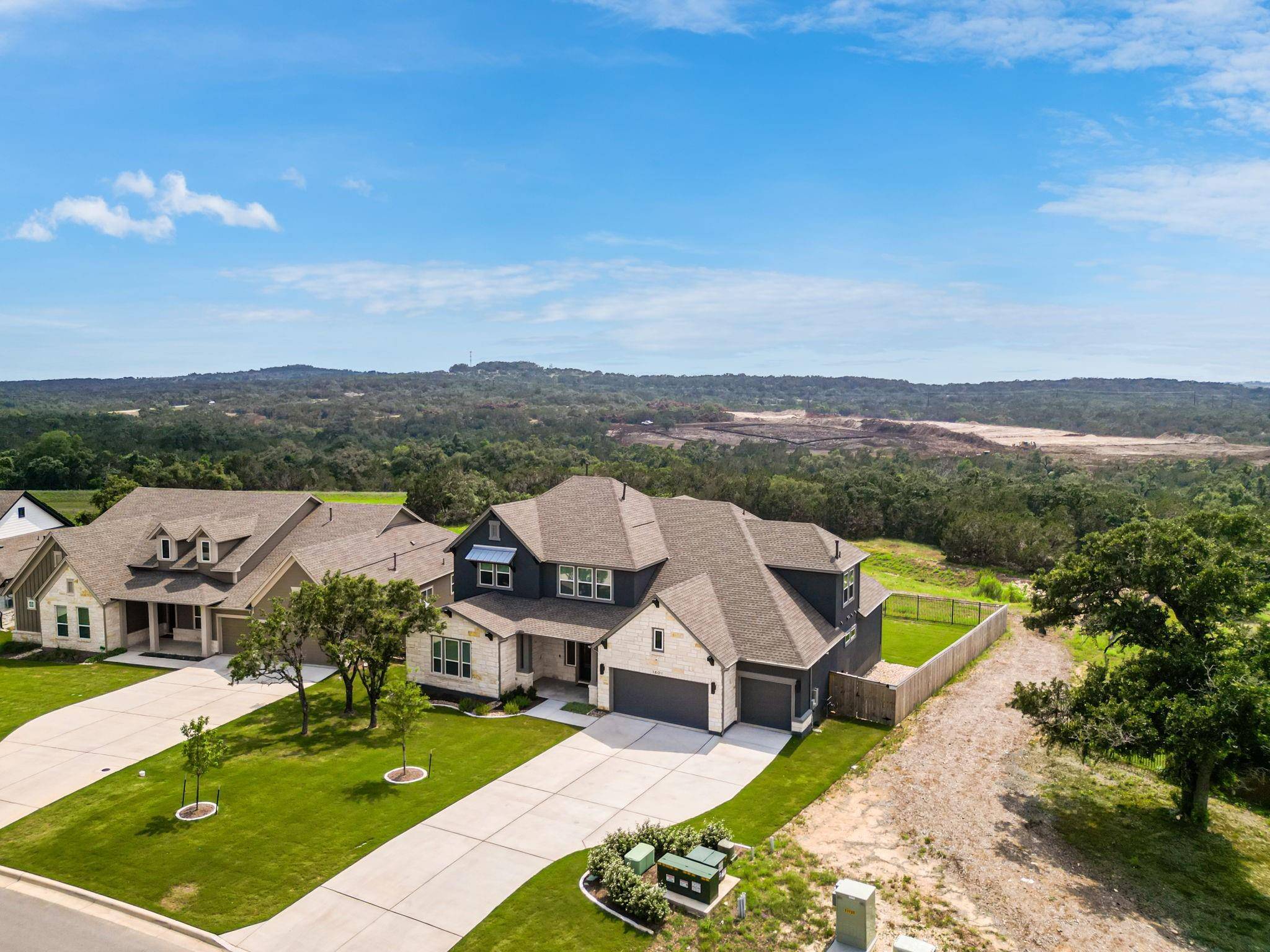 Dripping Springs, TX 78620,1801 HEADWATERS BLVD