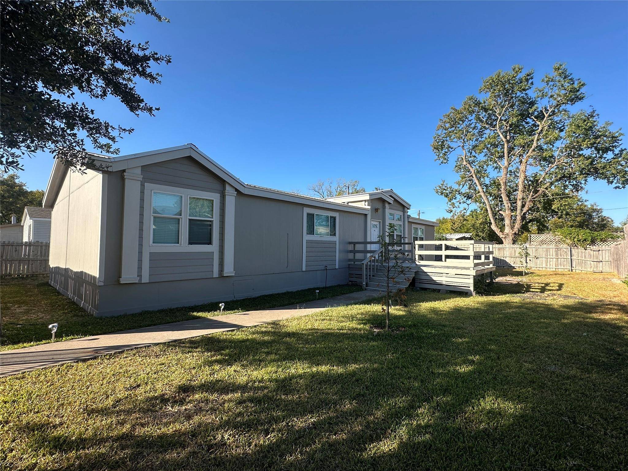 Kyle, TX 78640,104 Ramirez ST