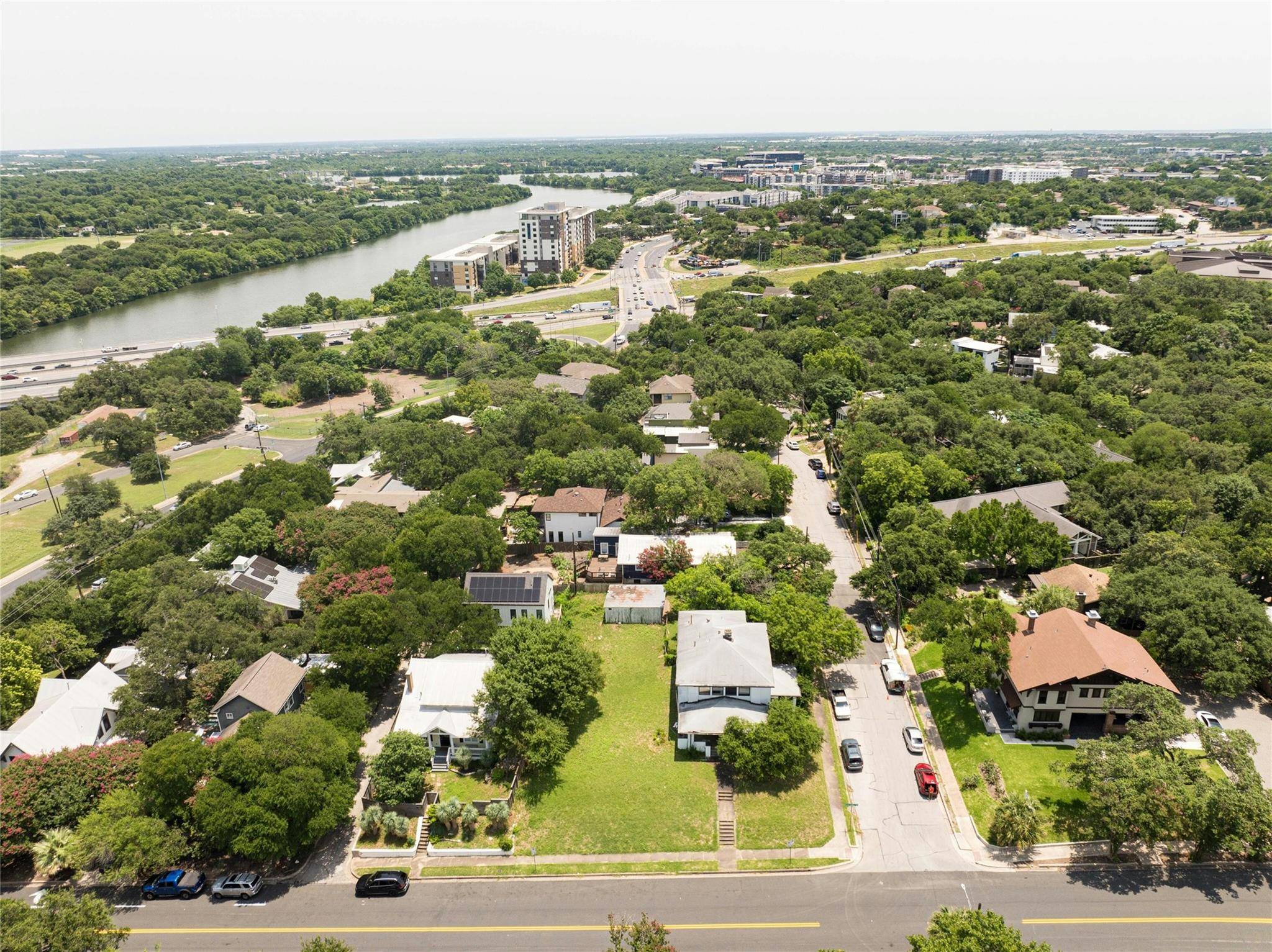 Austin, TX 78704,1107 Travis Heights BLVD