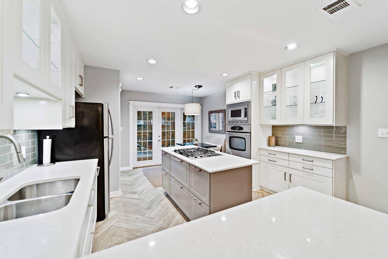Austin, TX 78756,5614 SHOALWOOD Ave