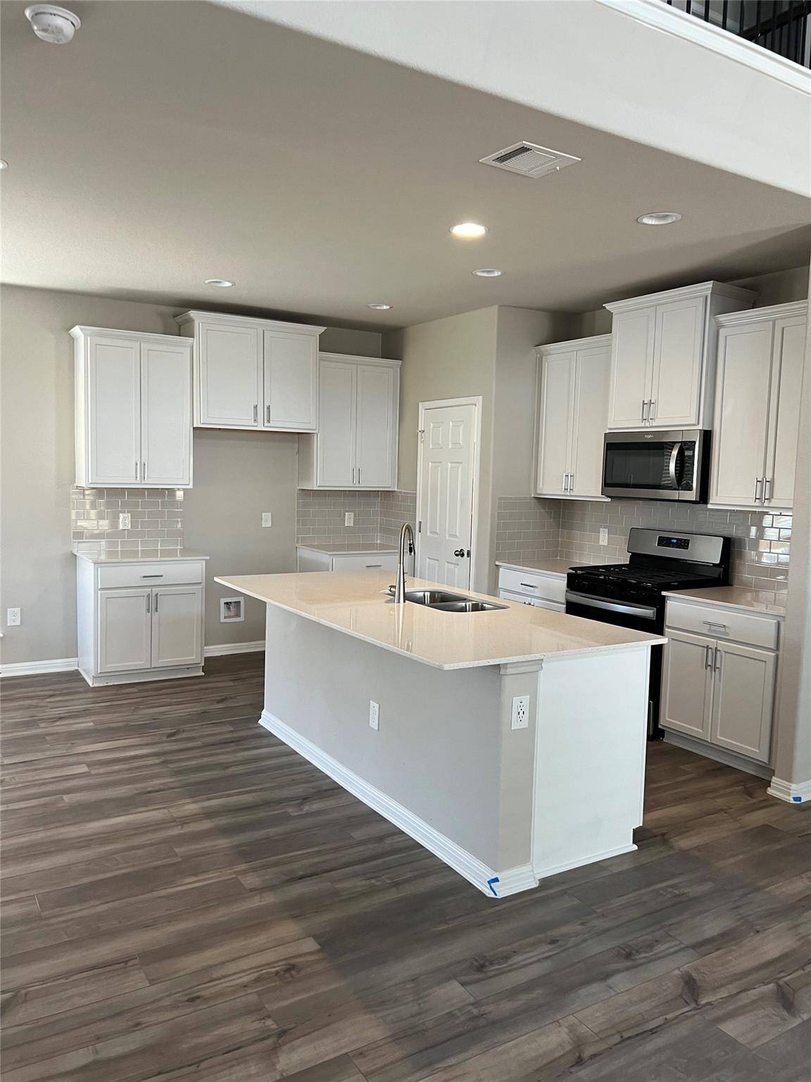 Leander, TX 78641,143 MacArthur DR