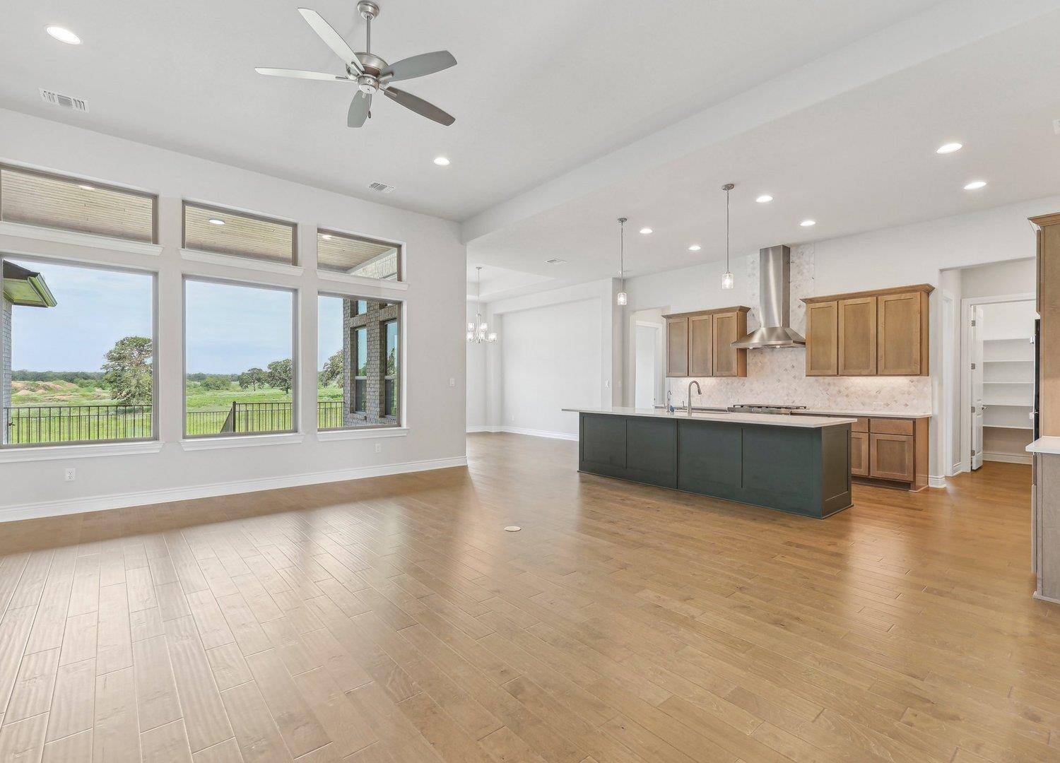 Bastrop, TX 78602,118 Firethorn LOOP