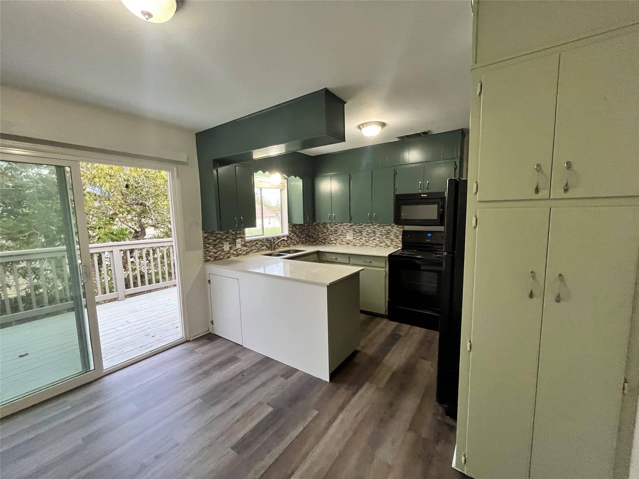 Taylor, TX 76574,1400 Fairground ST