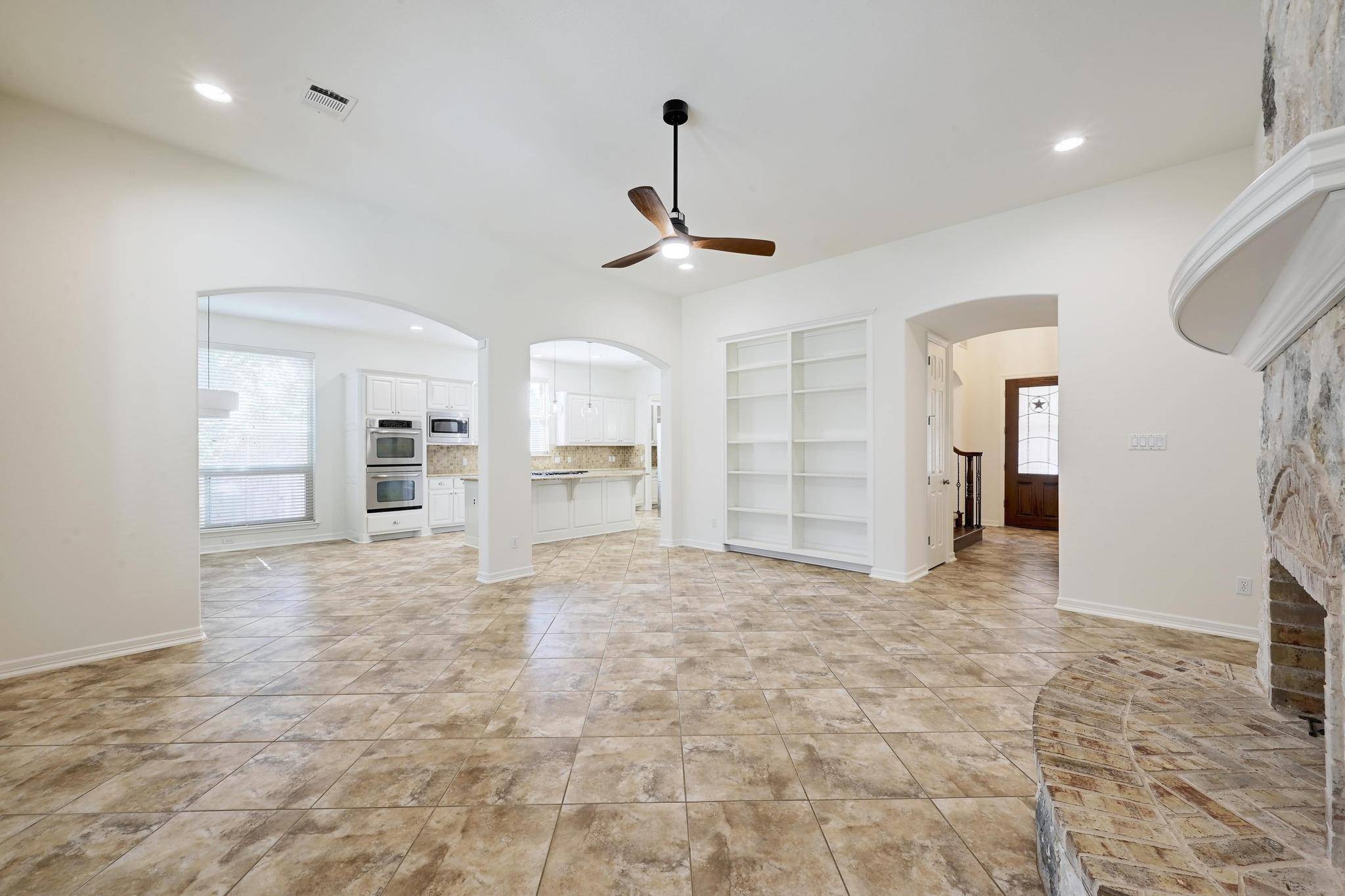 Round Rock, TX 78681,3340 Marcasite DR