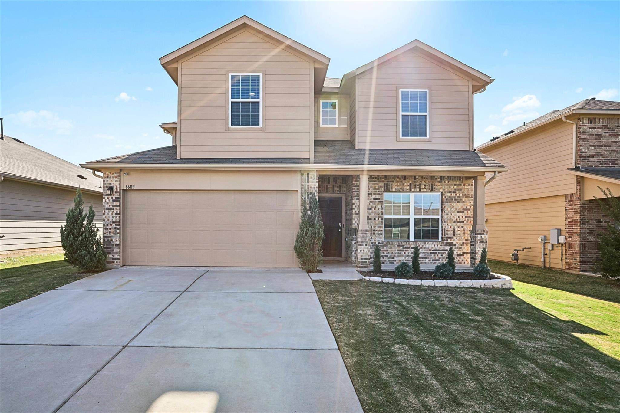 Austin, TX 78744,6609 Kauai LN