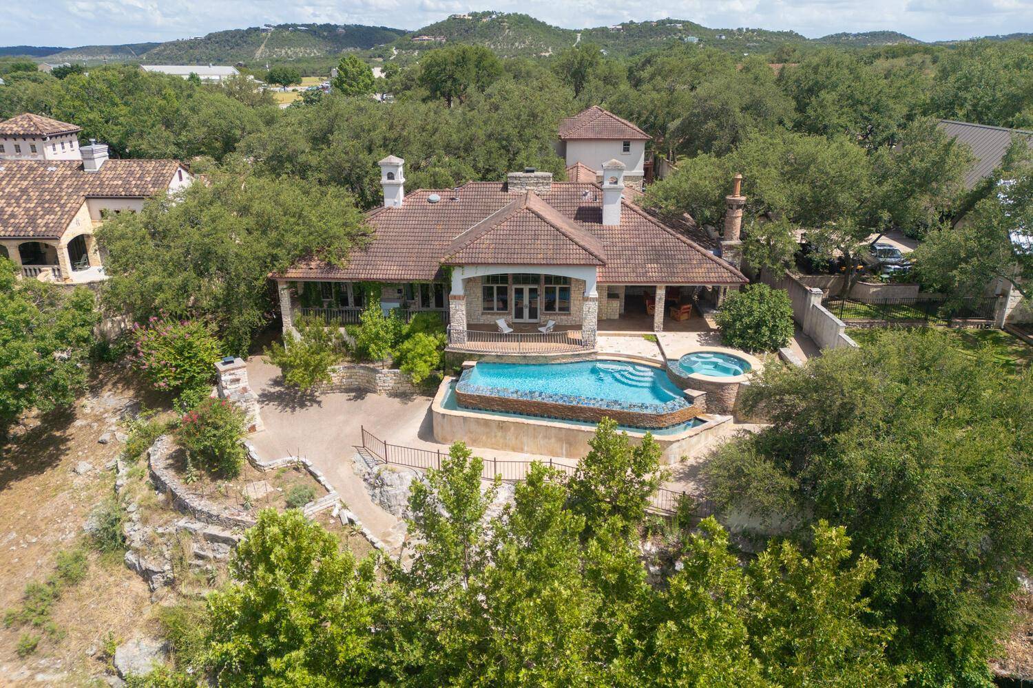Wimberley, TX 78676,220 Southriver ST