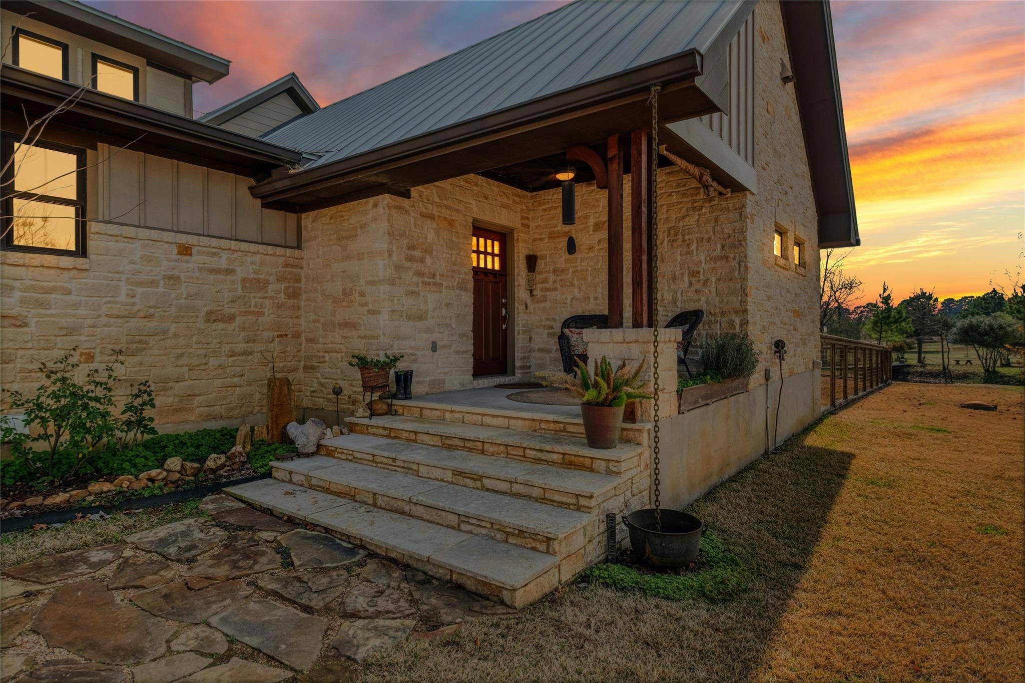 Bastrop, TX 78602,128 Bridle CT