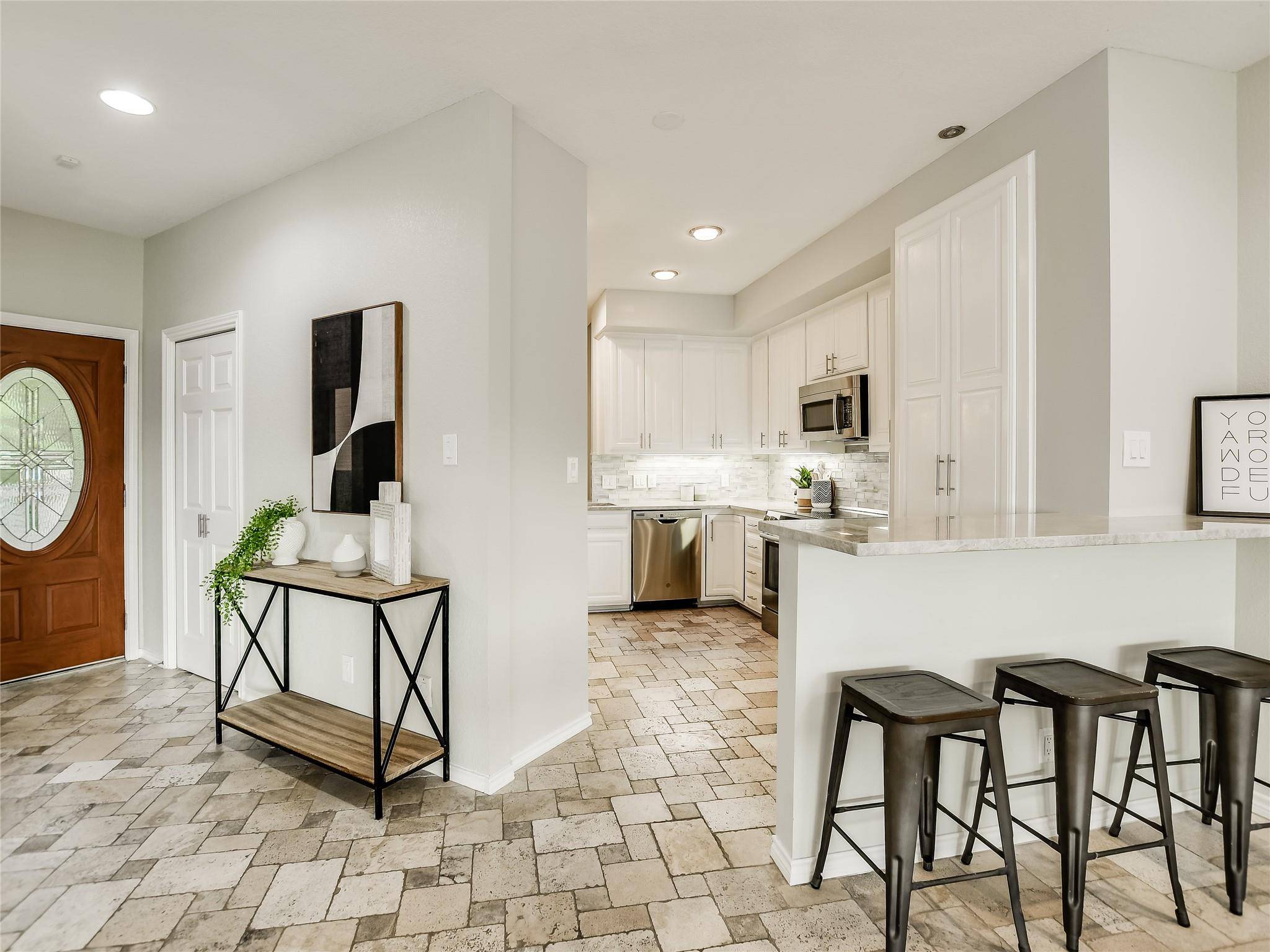 Austin, TX 78731,5603 Oakwood CV #232