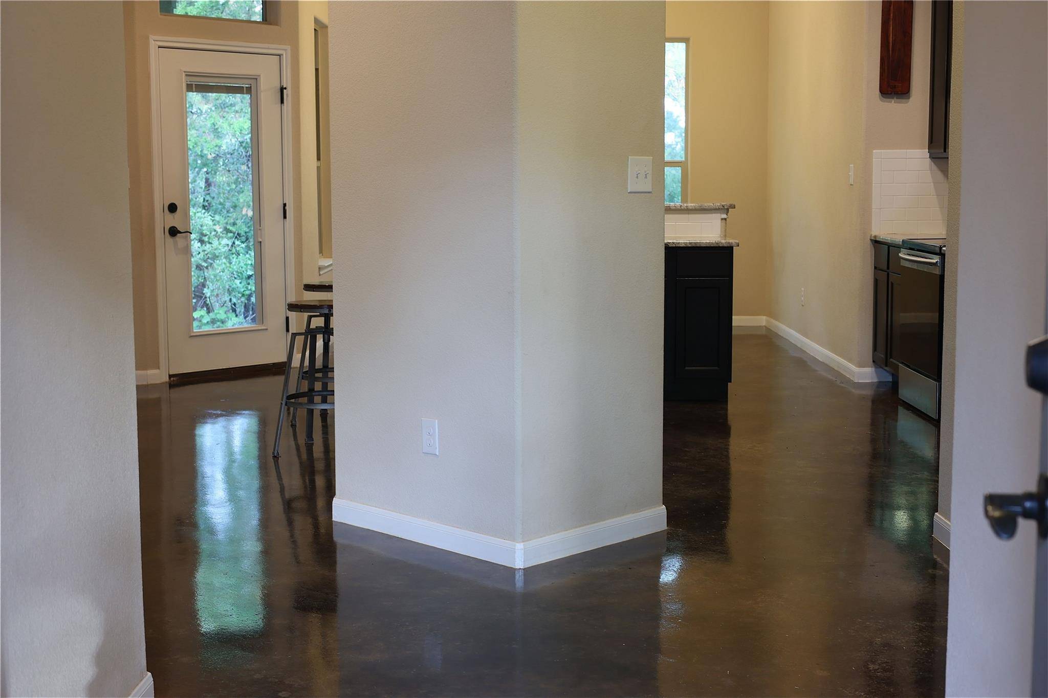 Bastrop, TX 78602,208 Akaloa DR