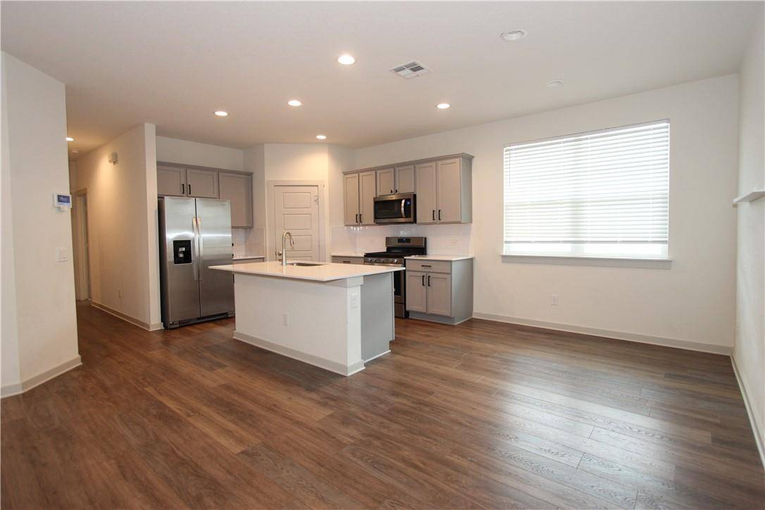 Leander, TX 78641,136 Filifera CT